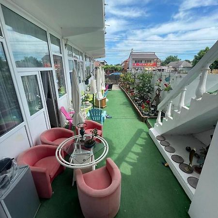Pensiunea Coquette Costinesti Hotell Exteriör bild